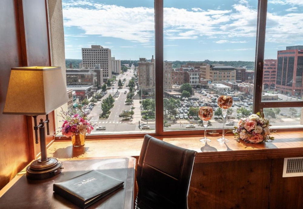 The Antlers, A Wyndham Hotel