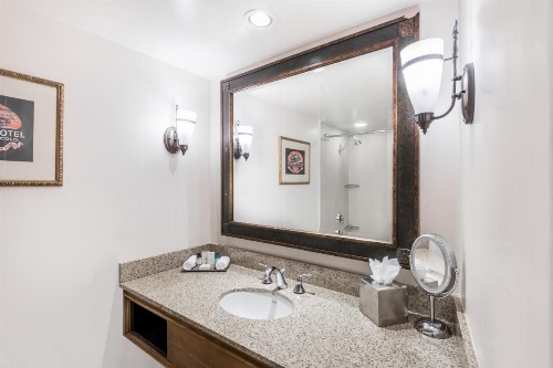 The Antlers, A Wyndham Hotel image 42